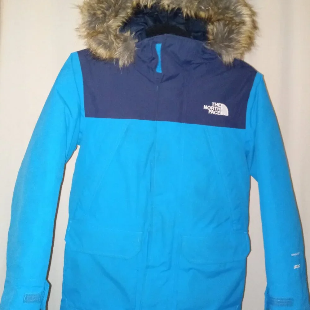 The North Face Kids Puffer Jacket in Blue and Navy - Picture 1 of 6
